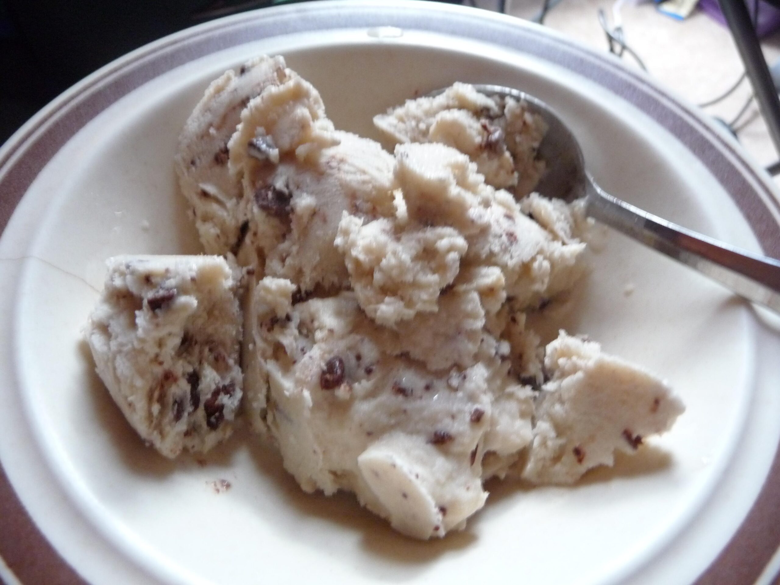  A scoop of creamy vegan coffee ice cream for your summer cravings!