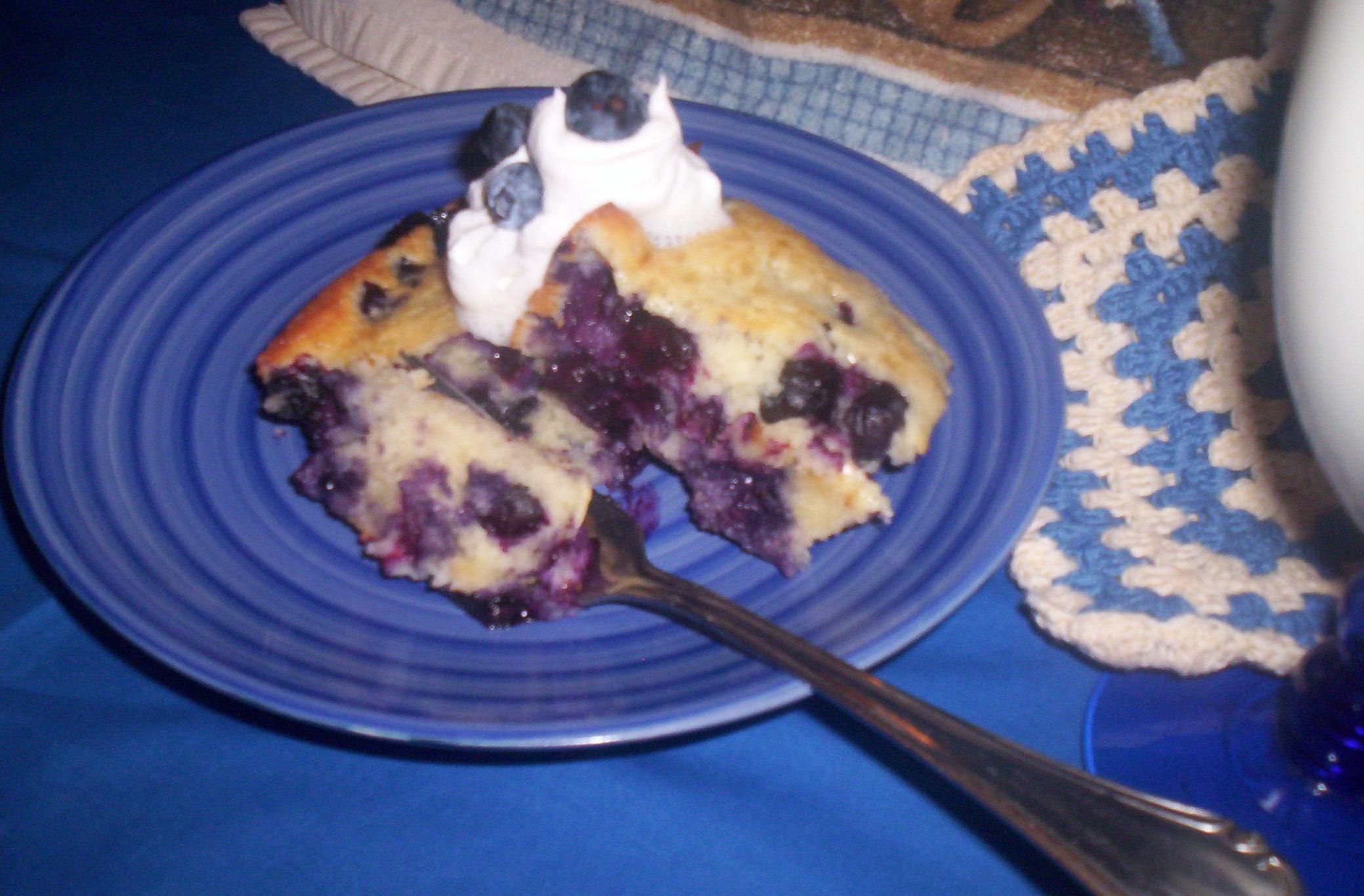 Delicious Blueberry-Sour Cream Coffeecake Recipe
