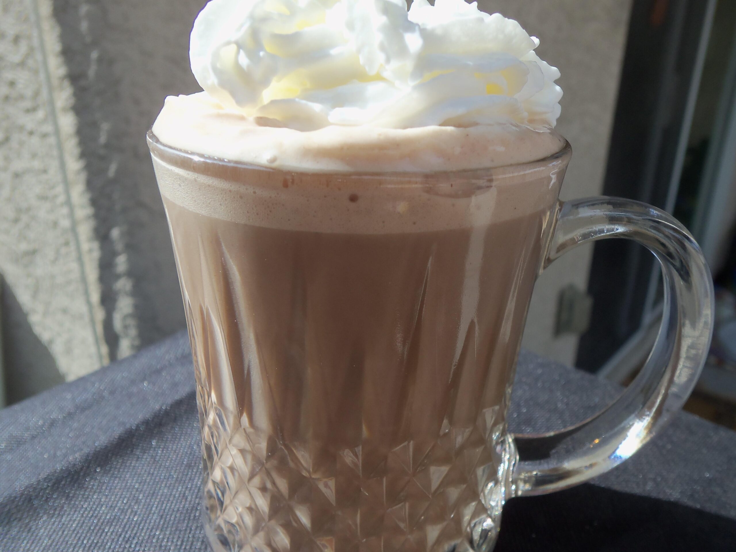 Indulge in a Delicious Cafe Mocha Recipe Today