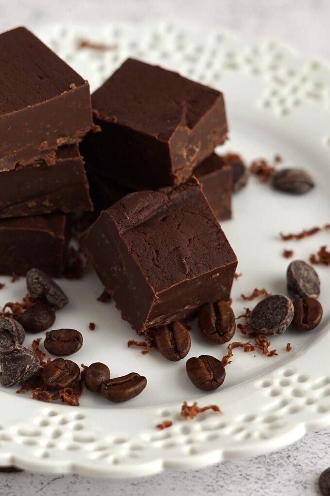 Indulge in Rich Chocolate Espresso Fudge Recipe