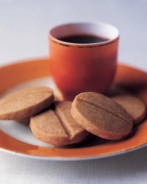  Crumbly, melt-in-your-mouth cookies