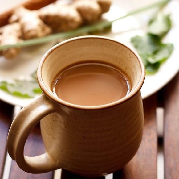  Homemade herbal chai: a delicious way to warm up your insides.
