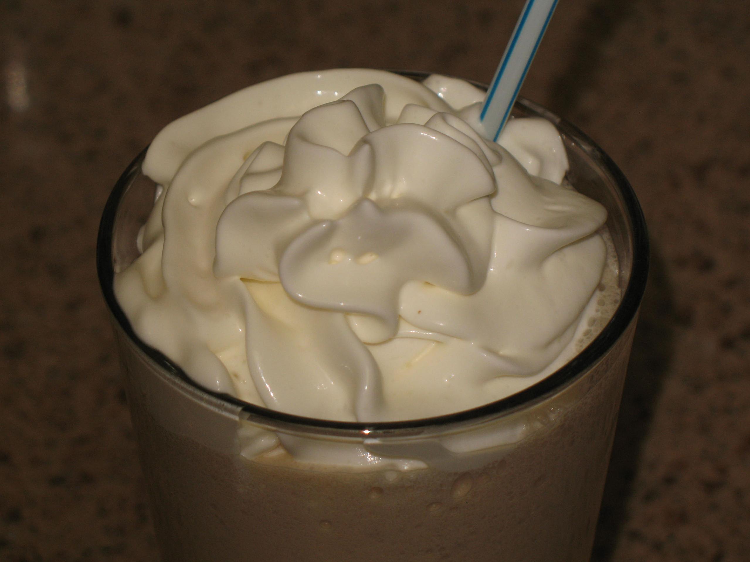 Delicious Mocha Coffee Cooler Recipe for Summer Refreshment