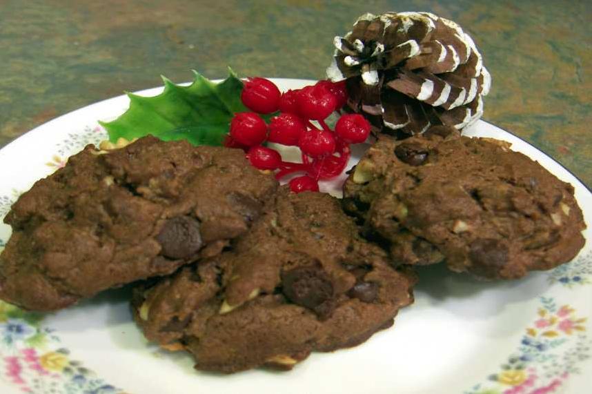 Mocha Walnut Butter Cookies