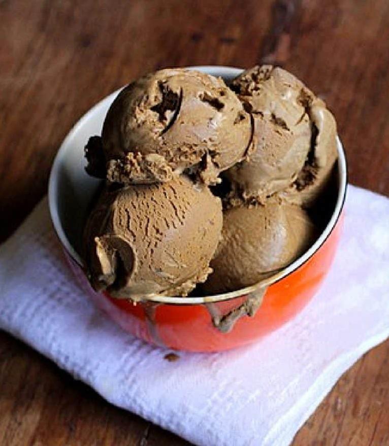 Skor and Toasted Almond Coffee Ice Cream - for Electric Machine