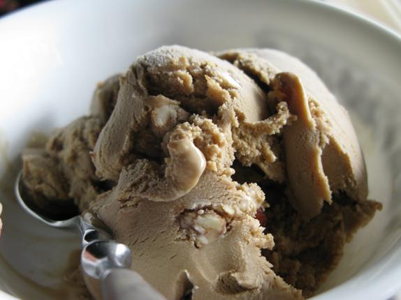  Sweeten up your summer with this Kahlua Coffee Ice Cream!