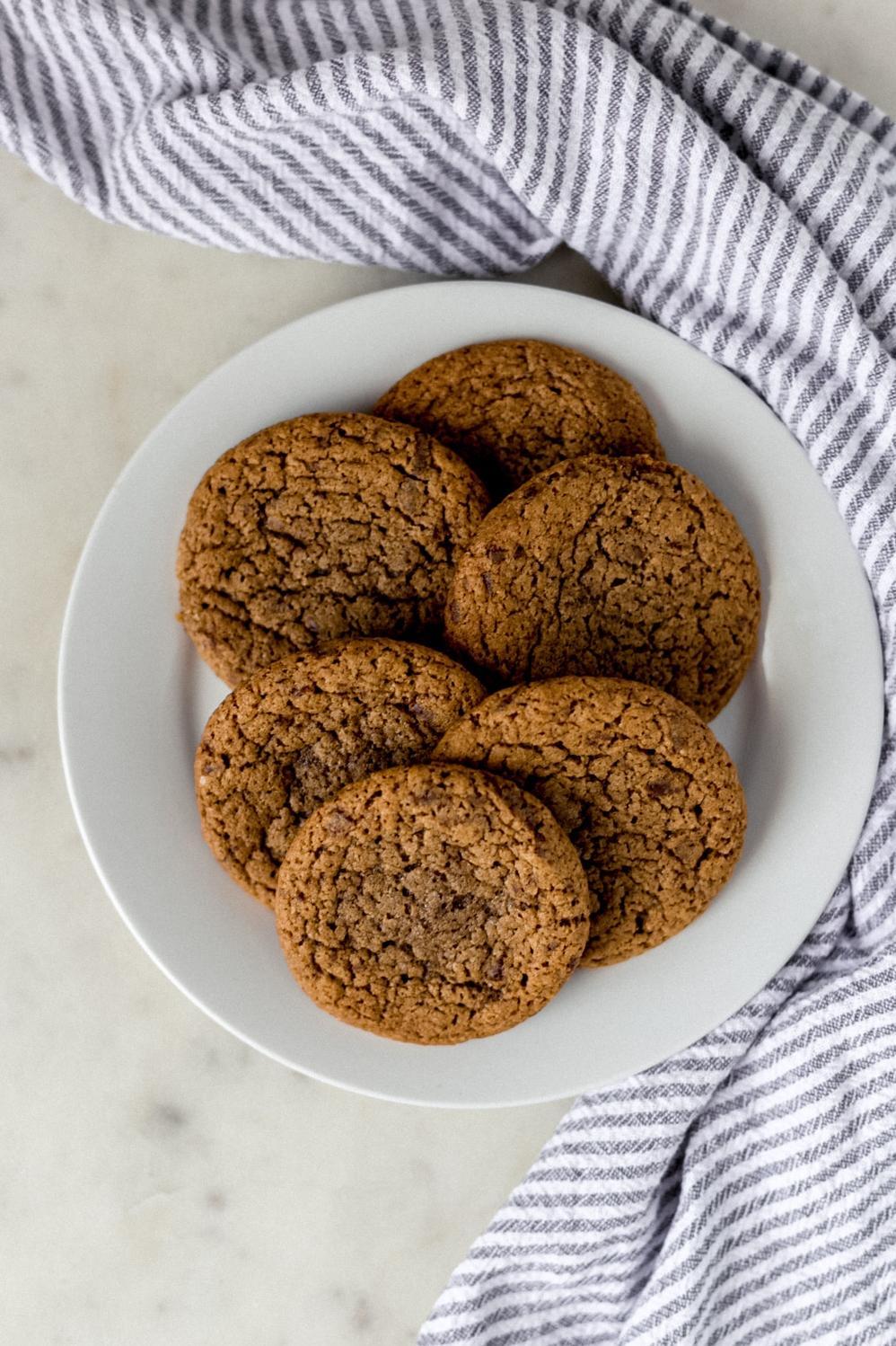  These coffee biscuits will satisfy your sweet and caffeine cravings in one bite.